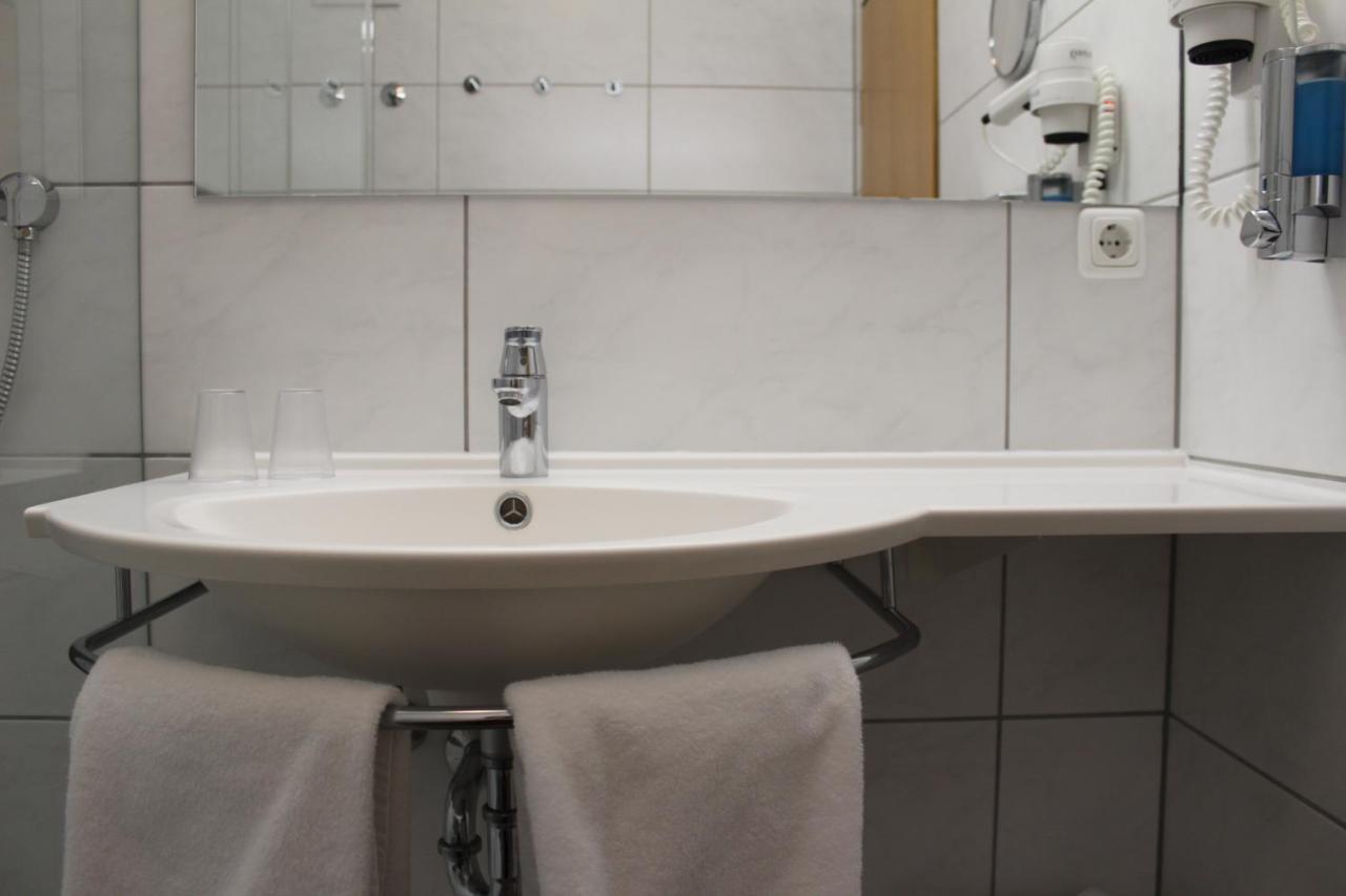 Hotel Wolfringmuehle Fensterbach Экстерьер фото